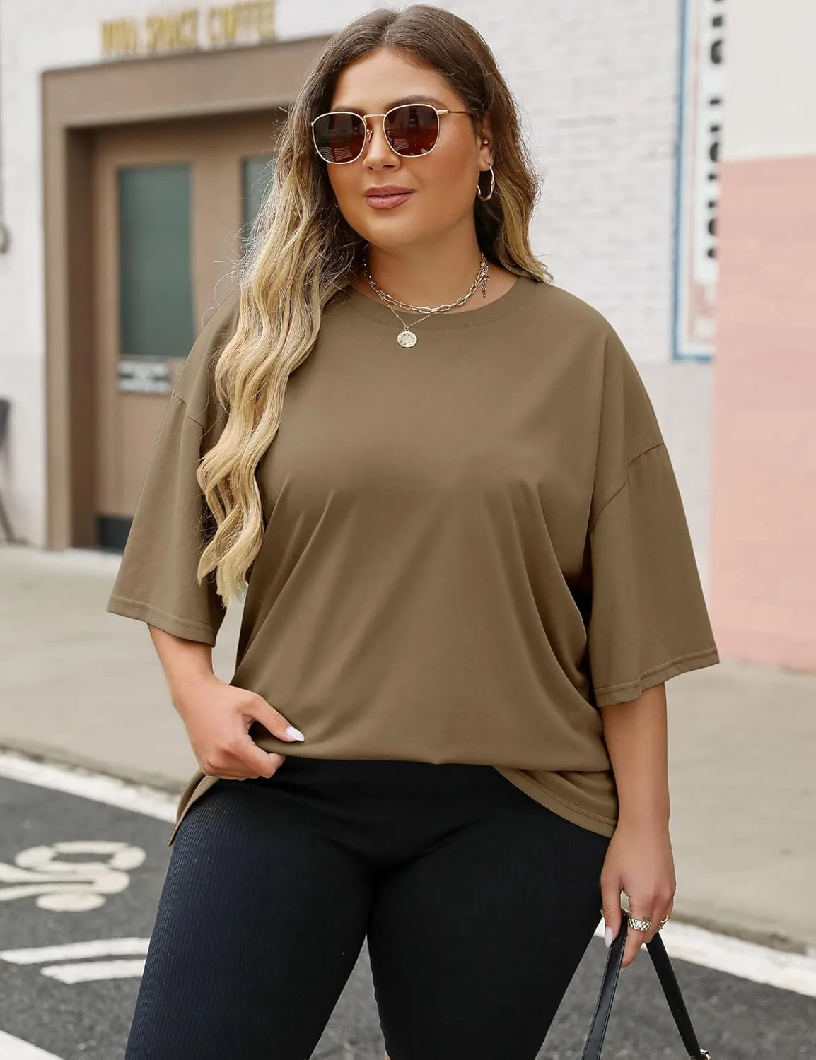 LOMON Oversized T Shirts for Women Short Sleeve Crewneck Summer Tops Loose Casual Mama Shirts Basic Tee