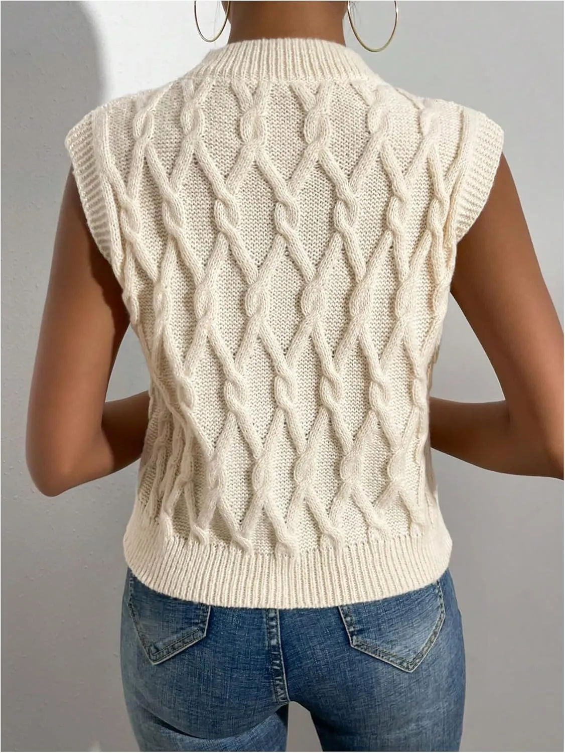 MakeMeChic Women's Sweater Vest Cable Knit Sweater Crew Neck Sleeveless Knit Vest
