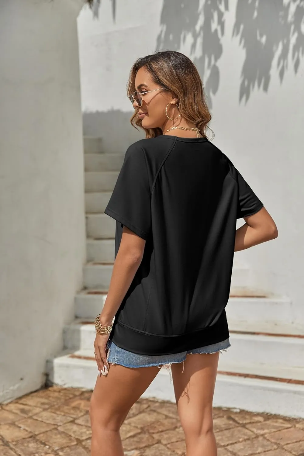 Oversized T Shirts for Women Crewneck Short Sleeve Casual Summer Tops Lightweight Loose High Low Blouse