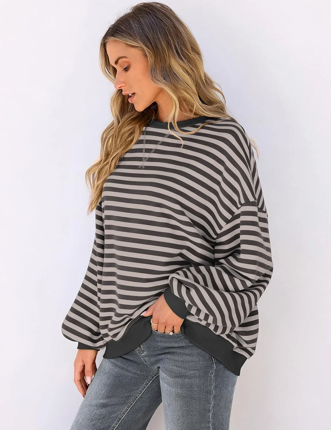 UEU Women Oversized Striped Crewneck Sweatshirt Long Sleeve Color Block Pullover Tops Casual Loose Workout Shirt