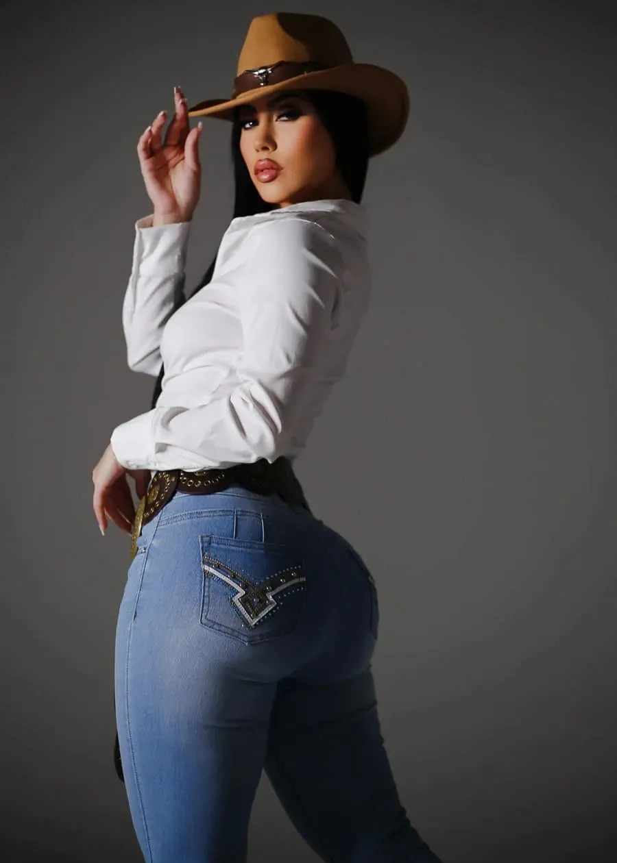 Women High Waist Back Pocket Embroidery Design Skinny Jeans with 4 Button Front, Stretch Denim Pants
